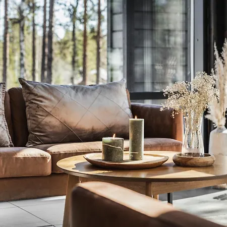 Luxury Aurora Pine By Hilla
