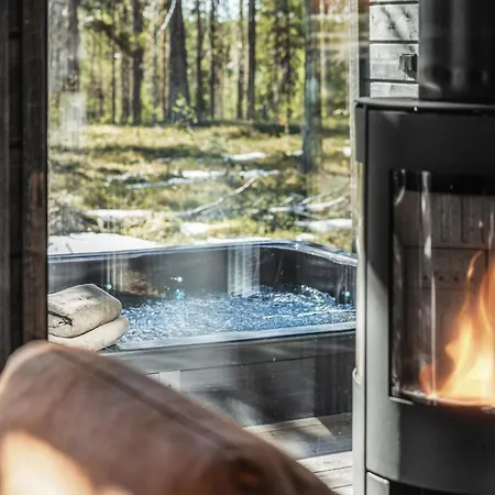 Luxury Aurora Pine By Hilla